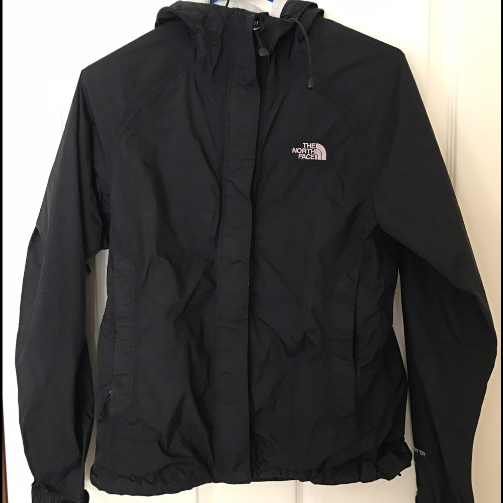 North face wind breaker/rain jacket
