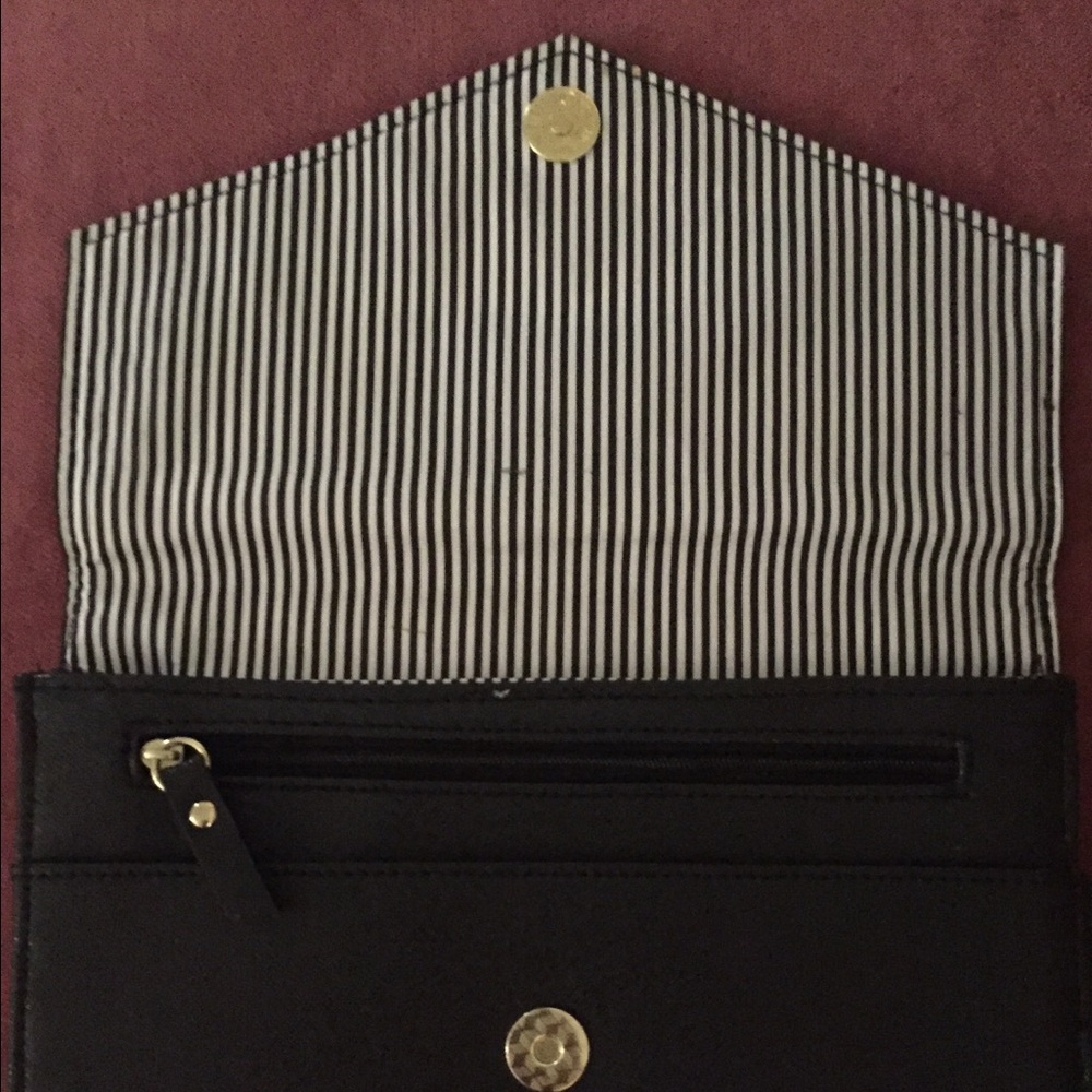 Perfect black clutch🖤