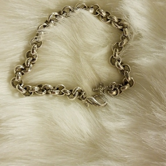 Premier Designs Cross Bracelet. - Picture 2 of 4