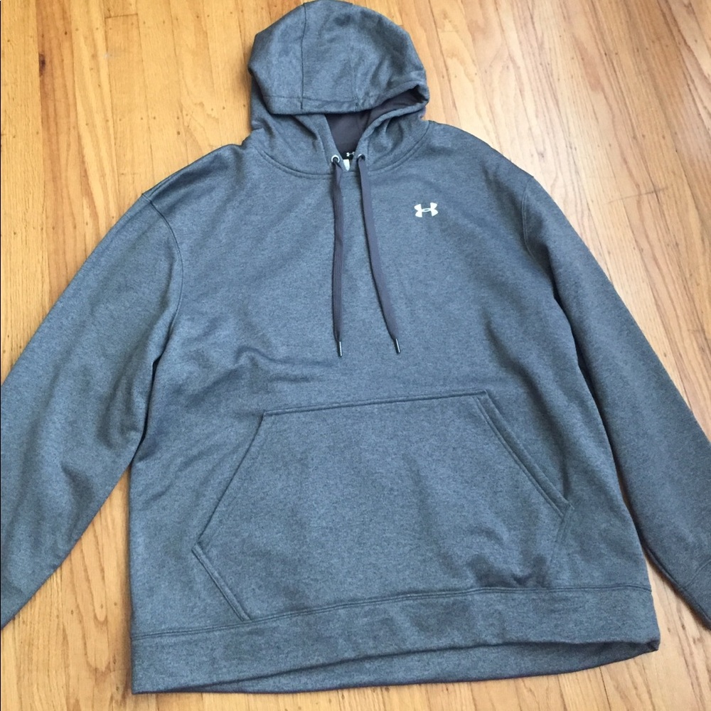 Under Armour Sweater Size XL *NEW*