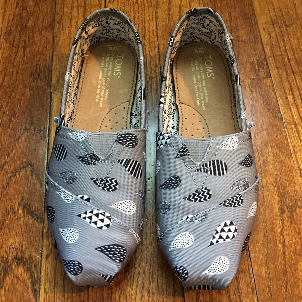 TOMS classic women's grey flats US 6