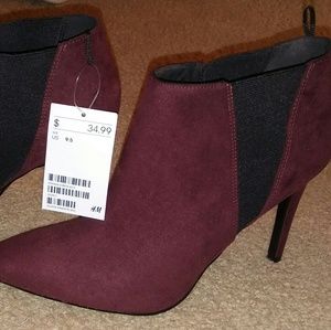 H & M nwt suede Ankle Bootie boot