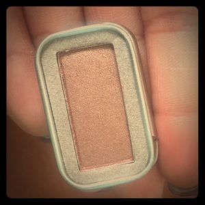Champagne eyeshadow.