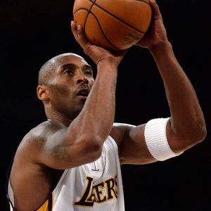 Meet your Posher, Ellis