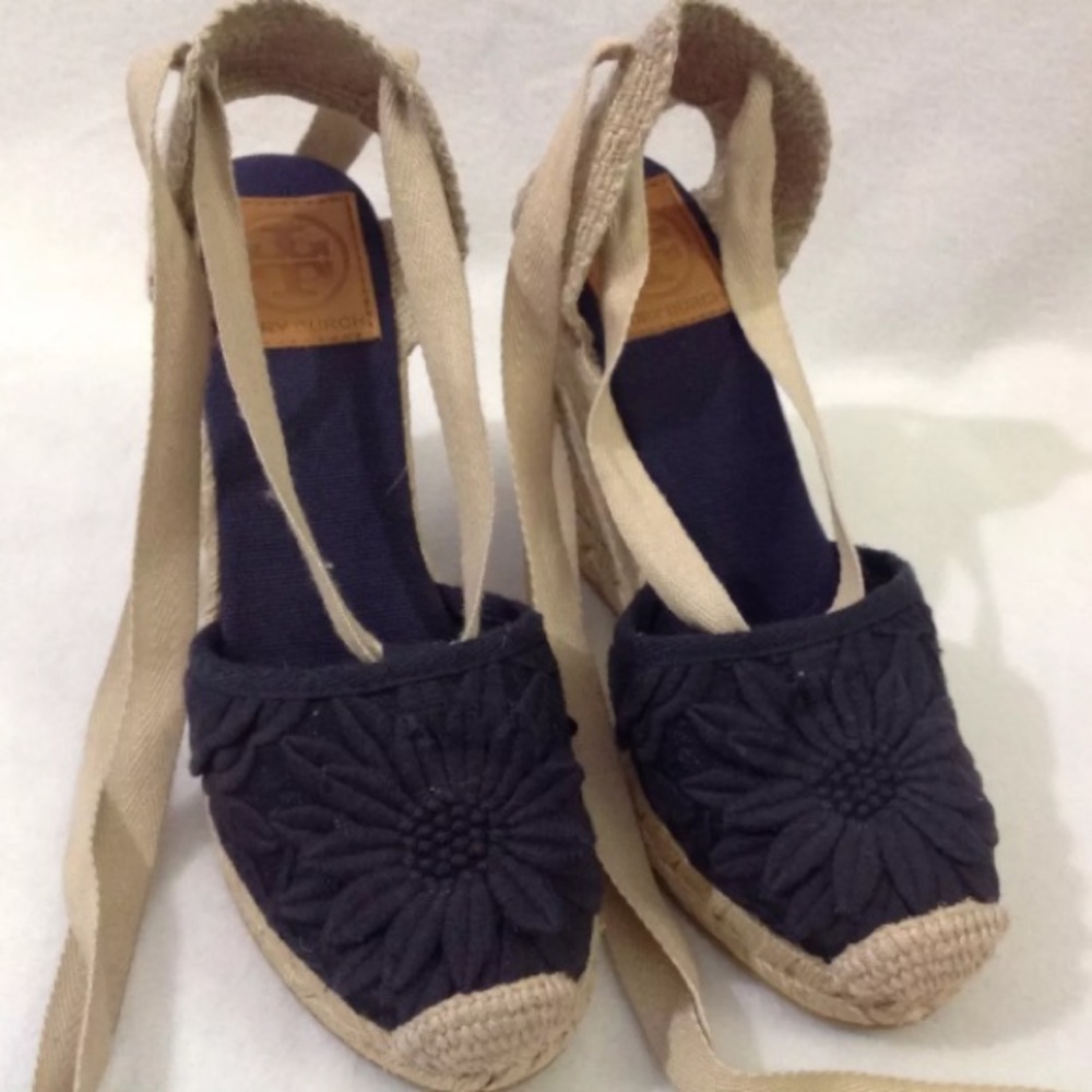 ❌sold❌Tory Burch Ankle Lace Wedges