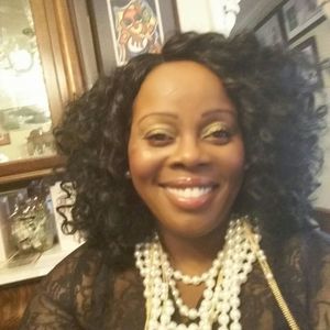 Meet your Posher, Dottie