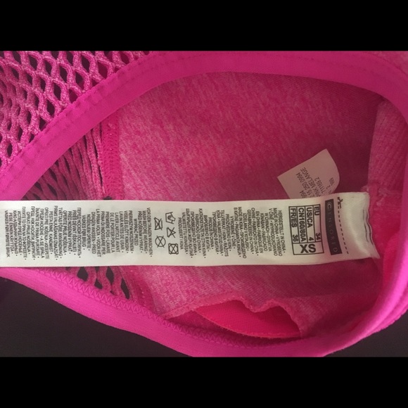 Cute pink Sports bra *Never worn* - Picture 3 of 3