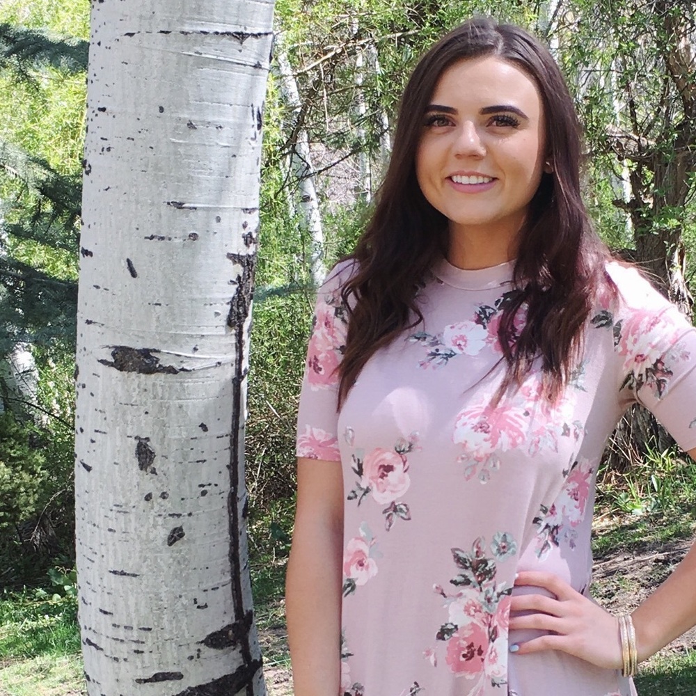 Meet your Posher, Julia