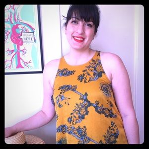 Gorgeous Floral silk top!