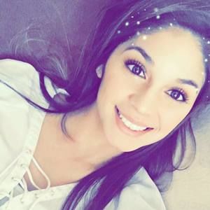 Meet your Posher, Iisha