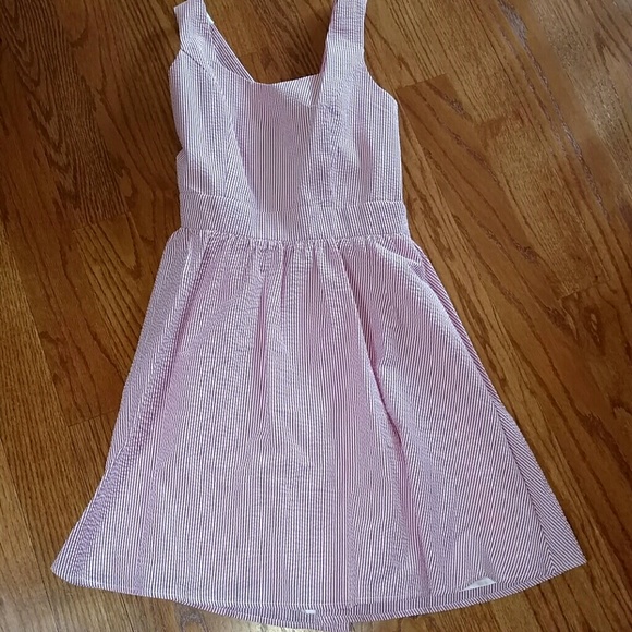 Lauren James Dresses & Skirts - Lauren James red seersucker dress