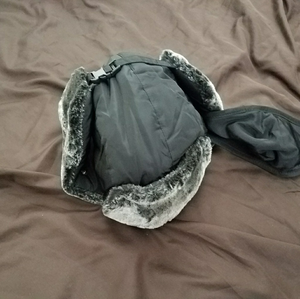 Cold Weather Hat - Picture 3 of 4