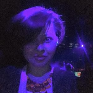 Meet your Posher, Cecilia