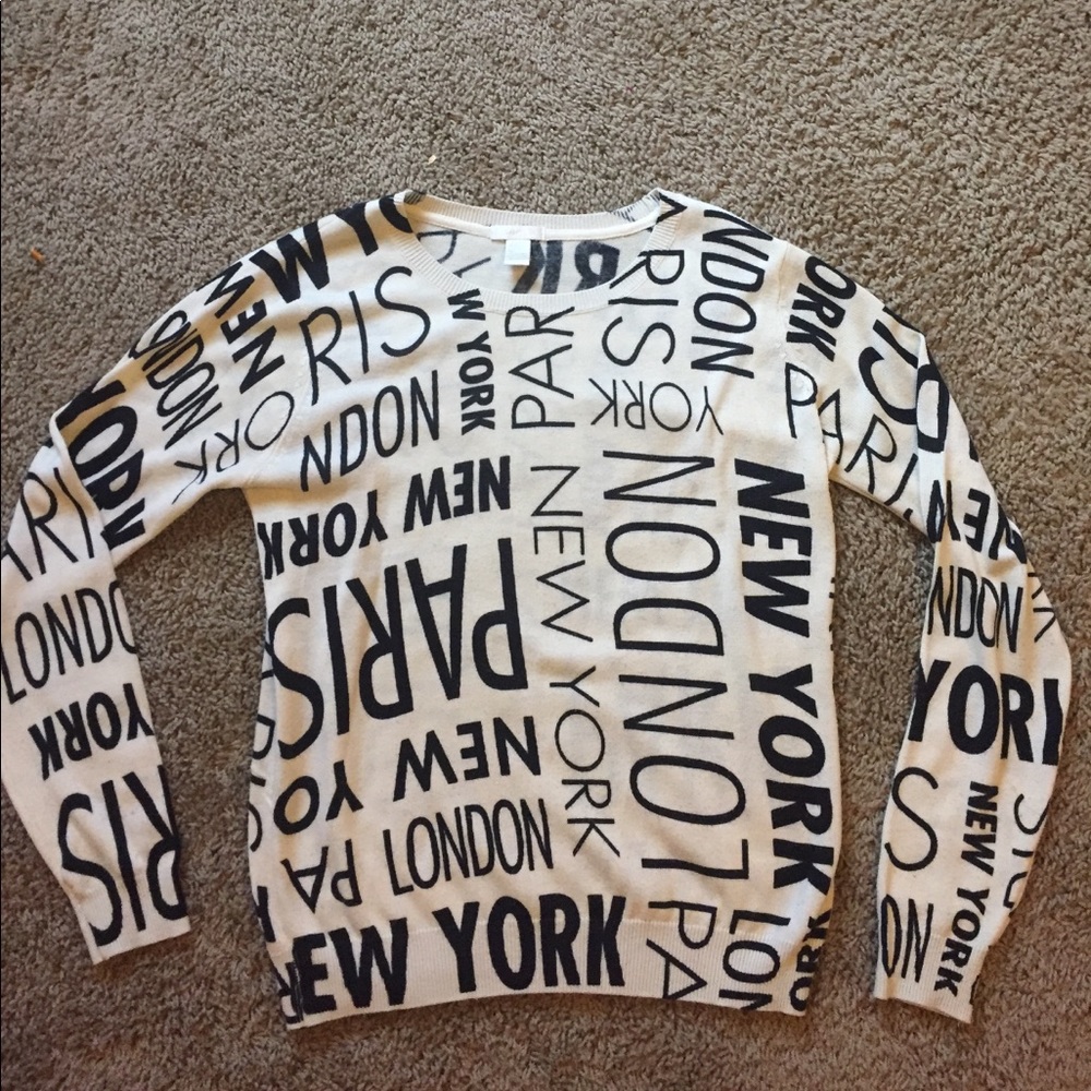 New York / London / Paris White with Black sweater