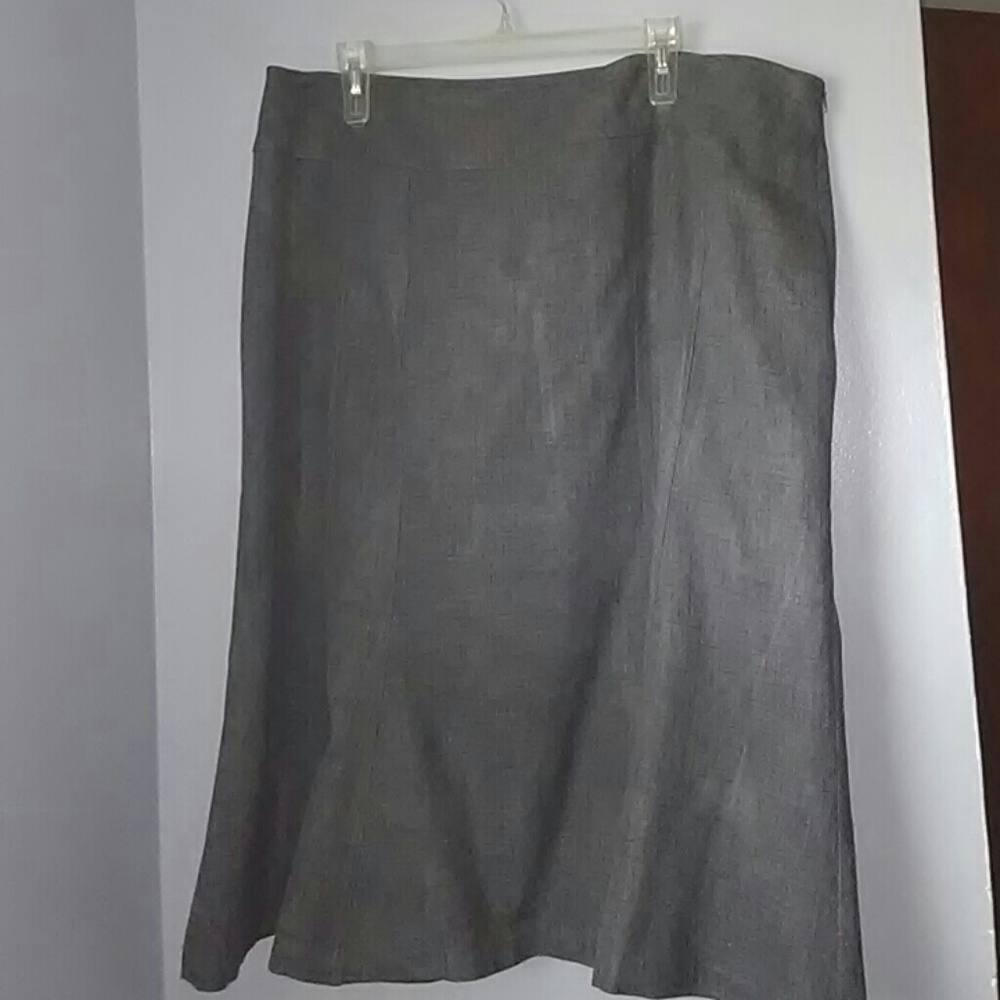 Dressbarn Skirt