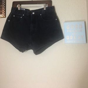 InternationalMale high waisted denim blk shorts
