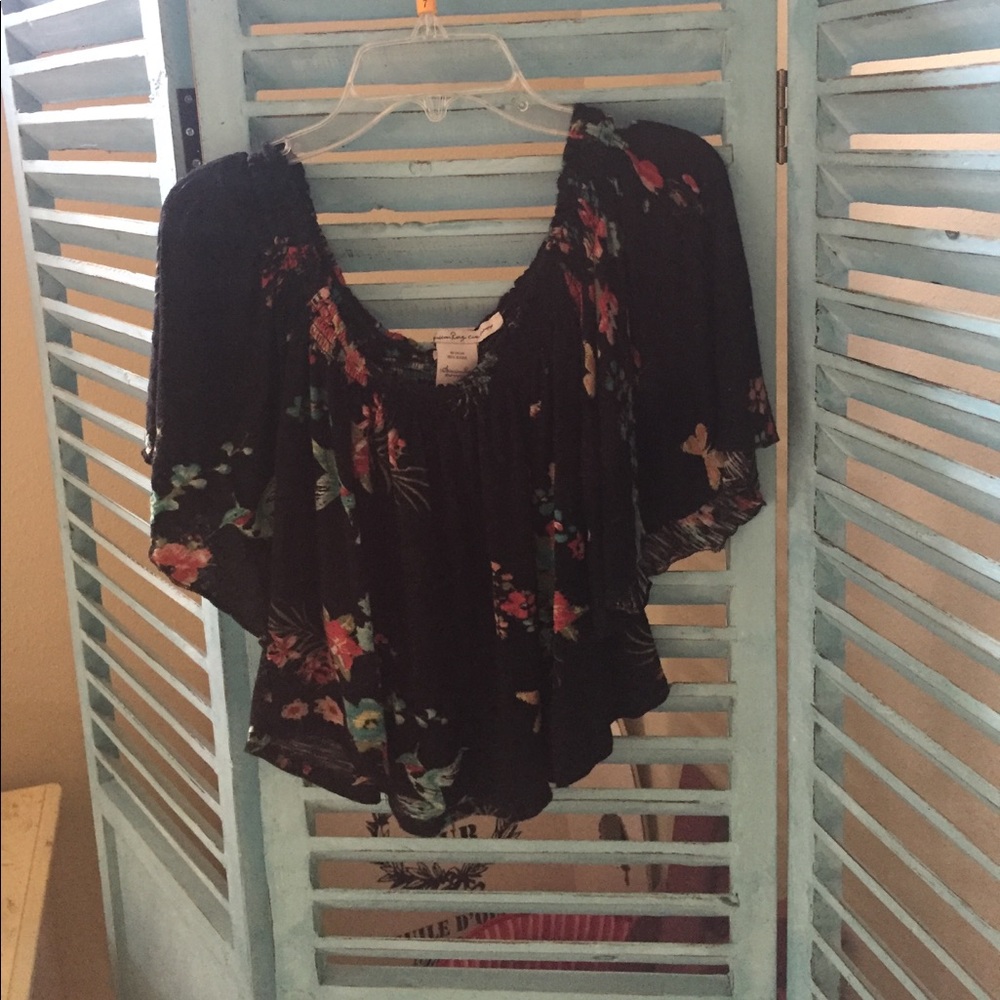Floral pattern top