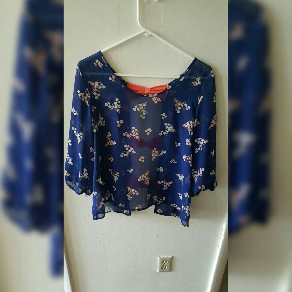 Chiffon Open-back Floral Blouse