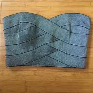 Metallic bandeau with zipper