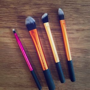 Real Techniques brushes