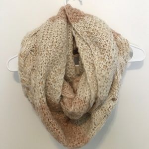 Dusty pink/ cream infinity scarf