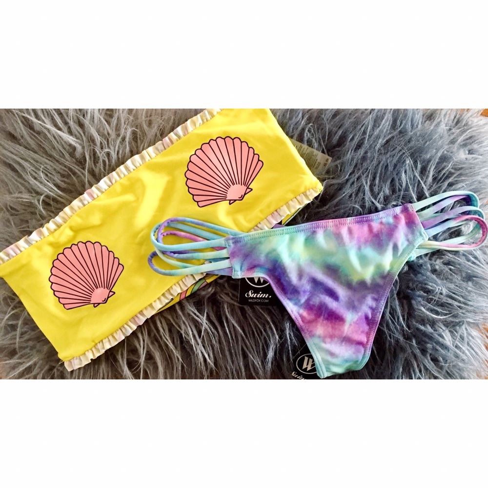 WildFox Swim Cheeky Tie Dye Bikini Bottoms