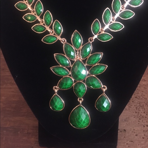 Amrita Singh Hamptons Dune Statement Necklace - Picture 2 of 4