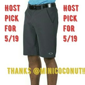 !!Host Pick!! Oakley Shorts