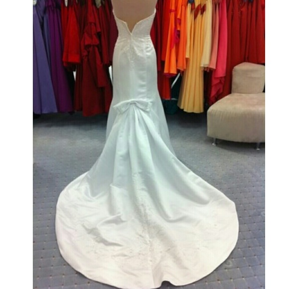 Alfred Angelo Bodycon Wedding Gown