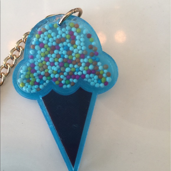 New Betsey Johnson ice cream keychain or bag charm - Picture 2 of 4