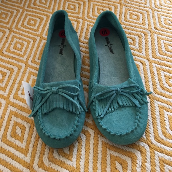 turquoise minnetonka moccasins