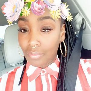 Meet your Posher, Latasha