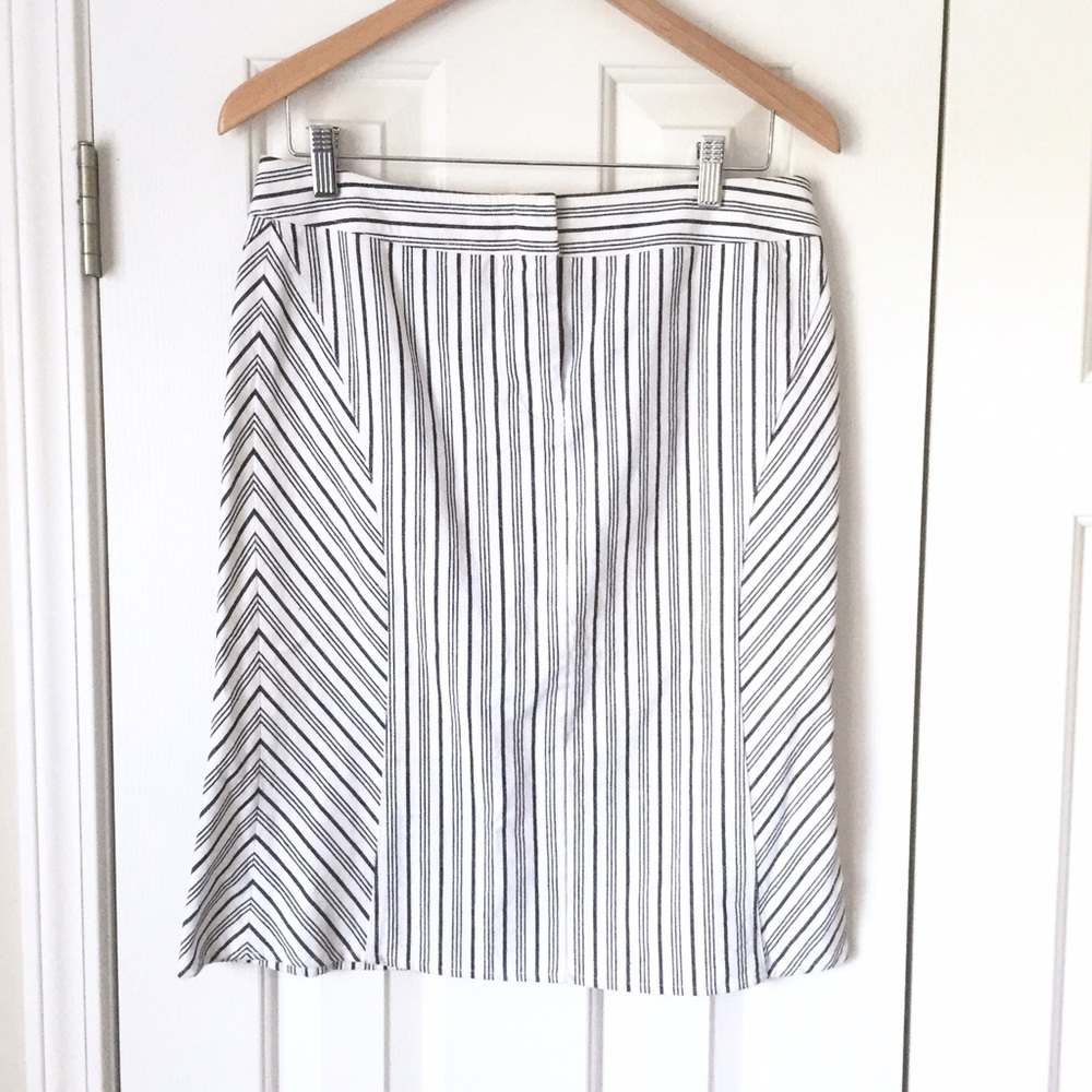🌵Express denim and white skirt