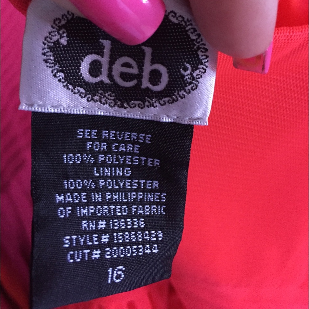 Dress - Picture 4 of 4