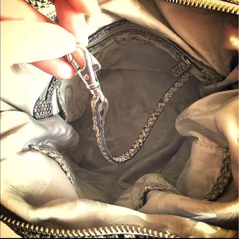 👌AUTHENTIC MICHAEL KORS BAG👜FINAL PRICE SALE‼️ - Picture 4 of 7