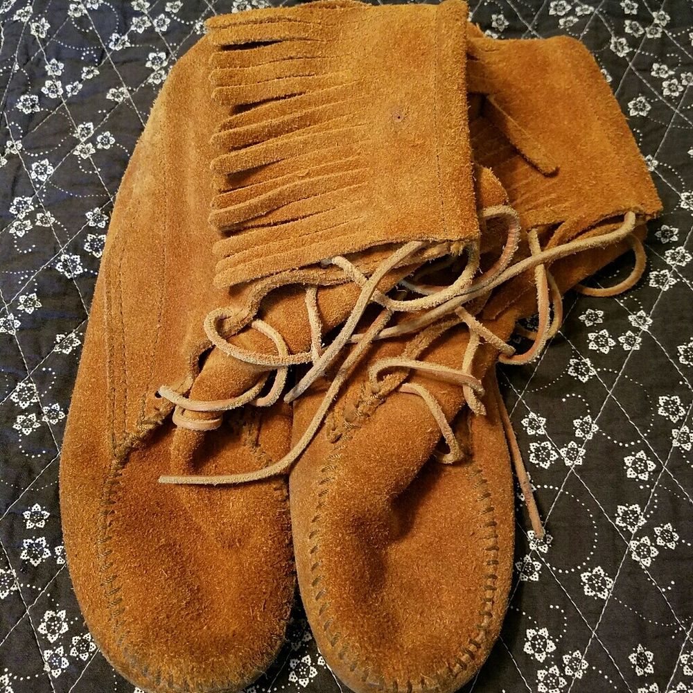Minnetonka Moccasin Booties