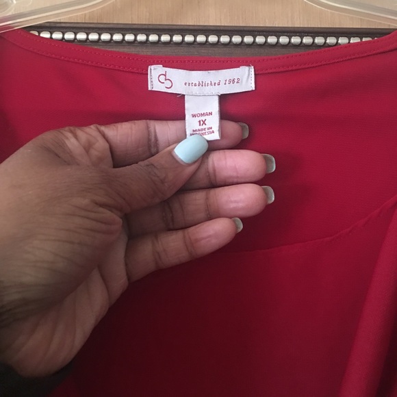 Red camisole top - Picture 3 of 4