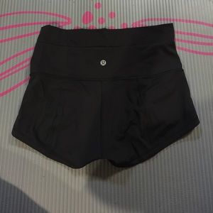 Lululemon shorts 8
