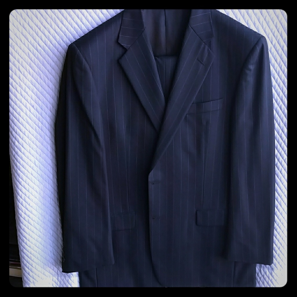 Hickey Freeman Men's Suit