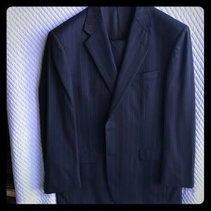 Hickey Freeman Men's Suit