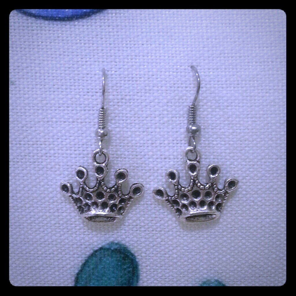 3 for $15 Royal crown earrings. BOGO DEAL!
