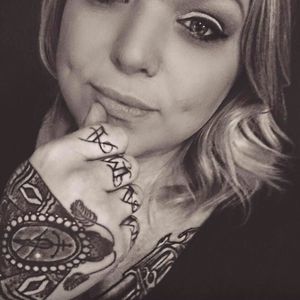 Meet your Posher, Amber