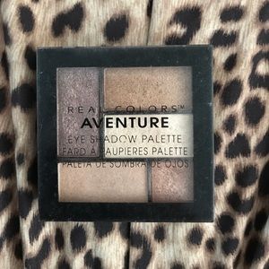 Real colors aventure eyeshadow!