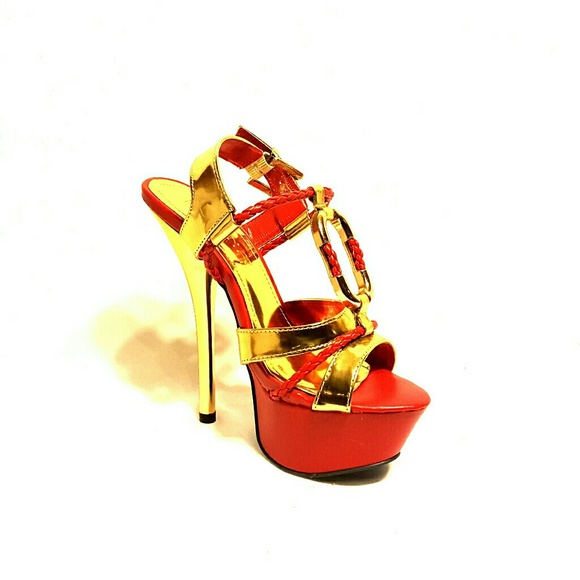 High Heels - Picture 1 of 3