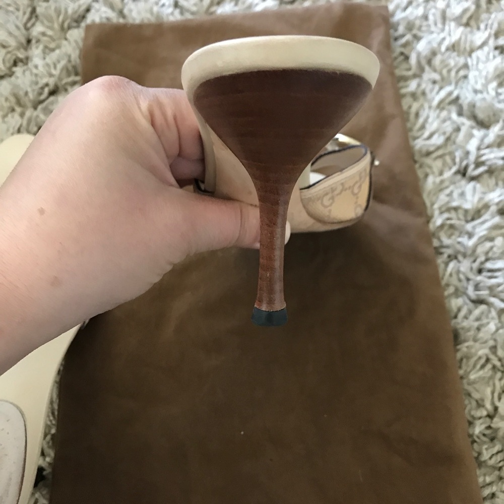 Gucci Shoes - Picture 5 of 7