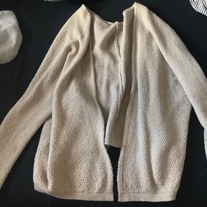 Off shoulder cardigan