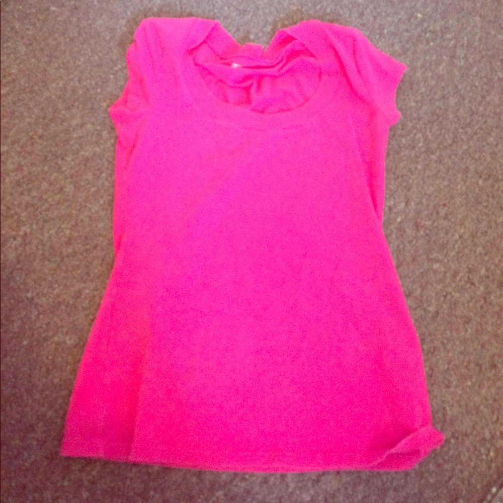 Scoop neck shirt
