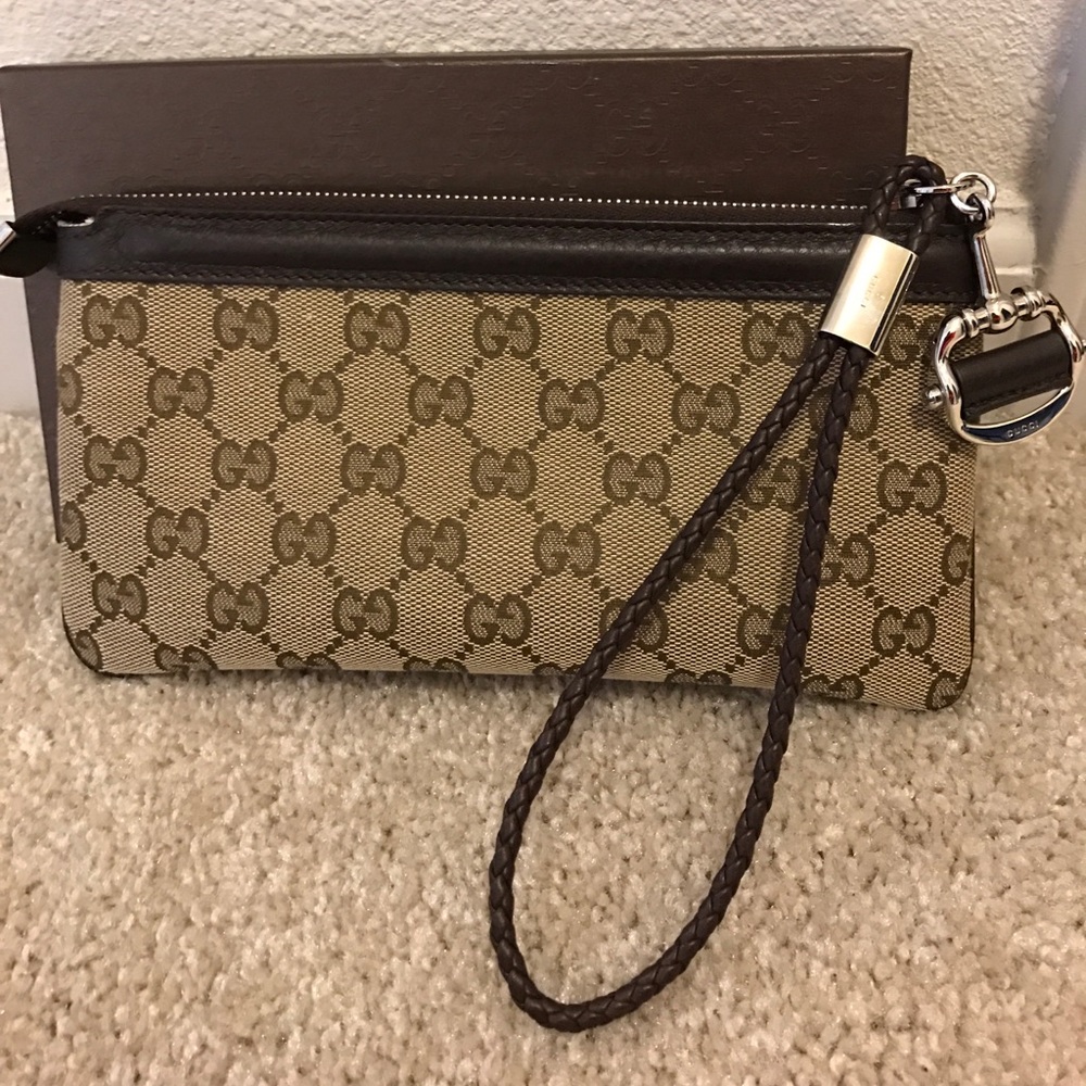 ❌SOLD❌ GUCCI hand clutch/wallet