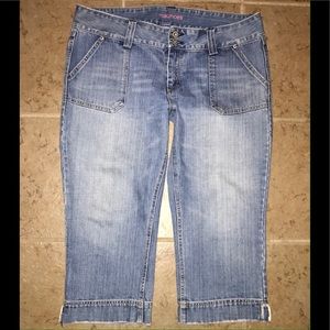 Maurice's Capri Jeans Size 14