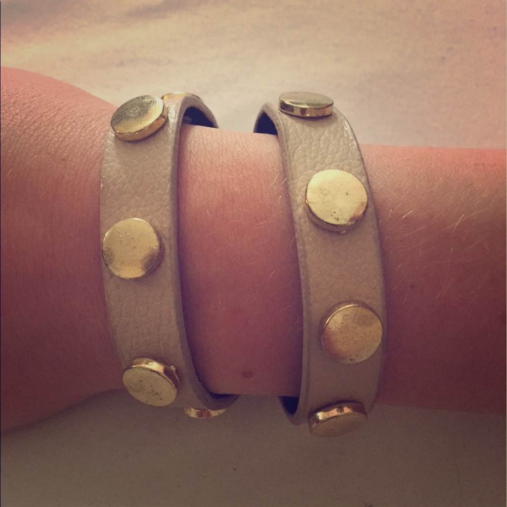 🎀Pick 5🎀Wrap Bracelet